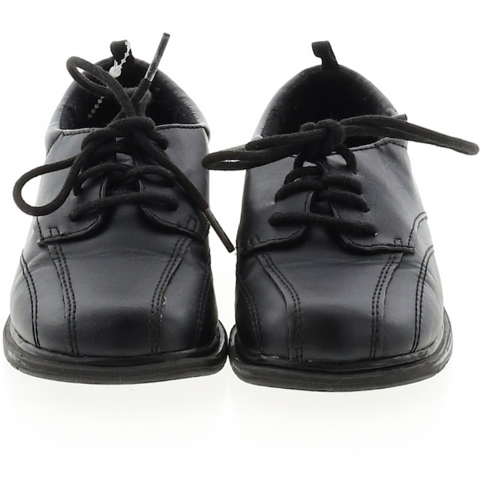 Dress shoes